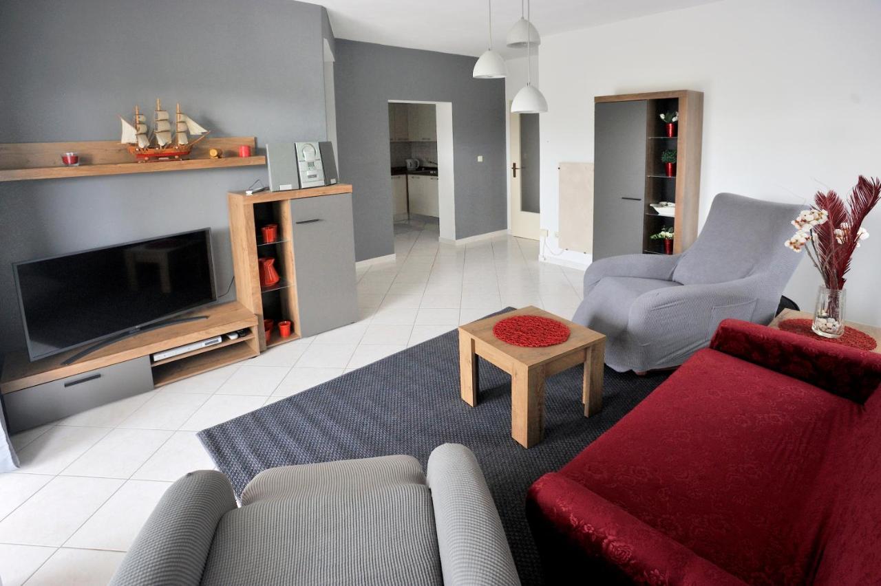 Apartment Vinja Porec - Privat Garden - Whirlpool Kültér fotó