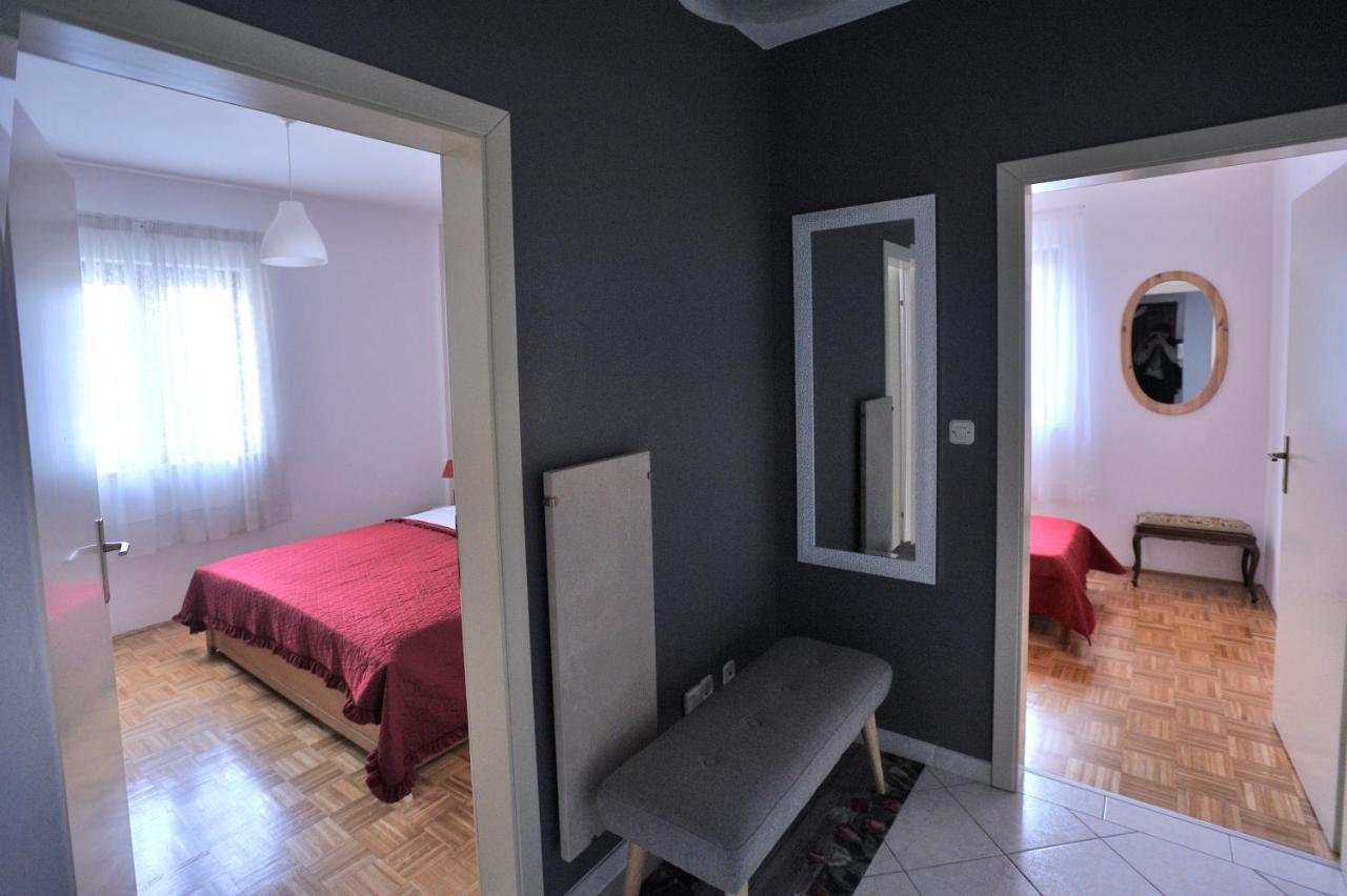 Apartment Vinja Porec - Privat Garden - Whirlpool Kültér fotó