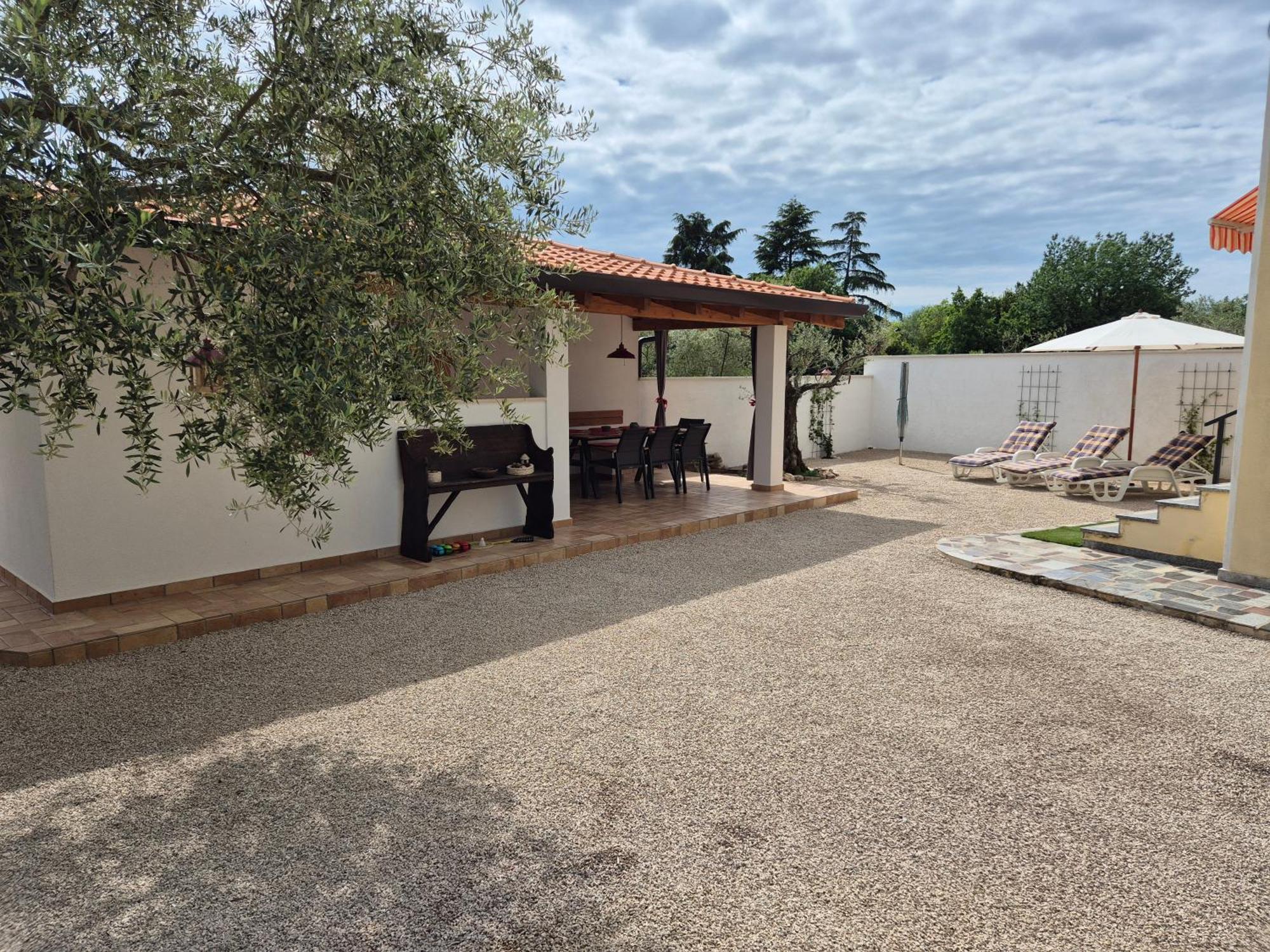Apartment Vinja Porec - Privat Garden - Whirlpool Kültér fotó