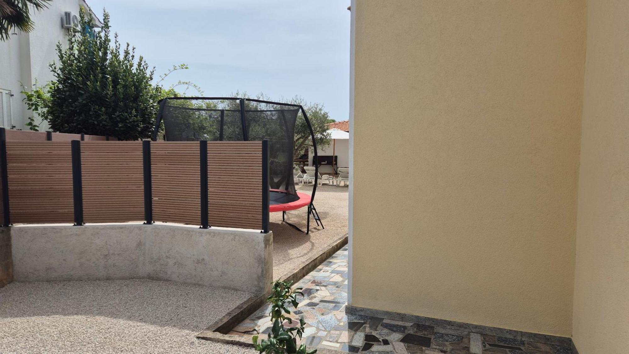 Apartment Vinja Porec - Privat Garden - Whirlpool Kültér fotó